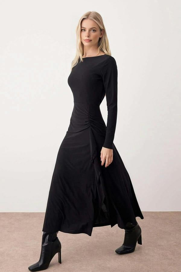 WOVCOR Boat Neck Maxi Knit Dress with Frill and Ruffle Details