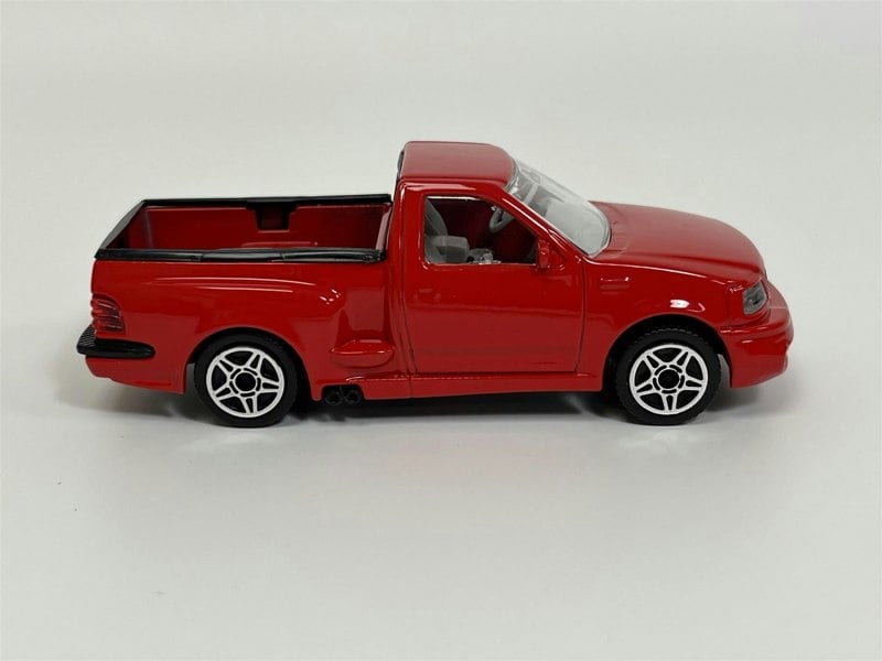 Burago Ford F150 STV Red 1:43 Scale - 183000