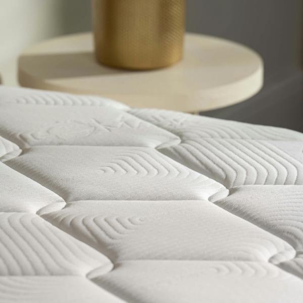Next Generation 1000 Spring Mattress close-up detail 2 | Soak and Sleep