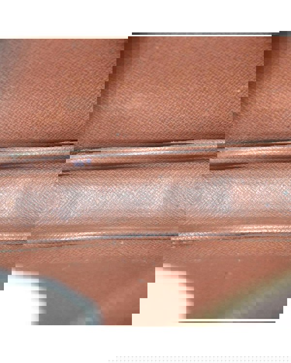 163857960.jpg
