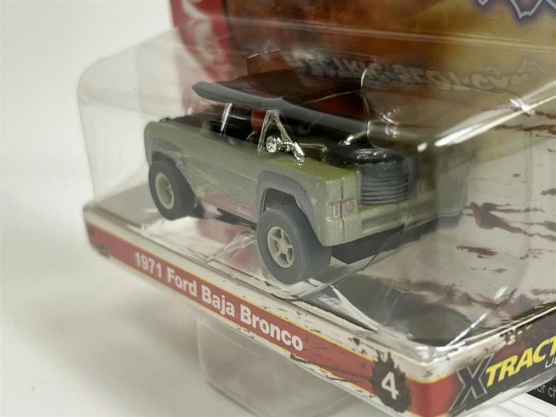 Auto World Slot Cars 1971 Ford Baja Bronco Green X Traction Off Road HO Scale SC375-4