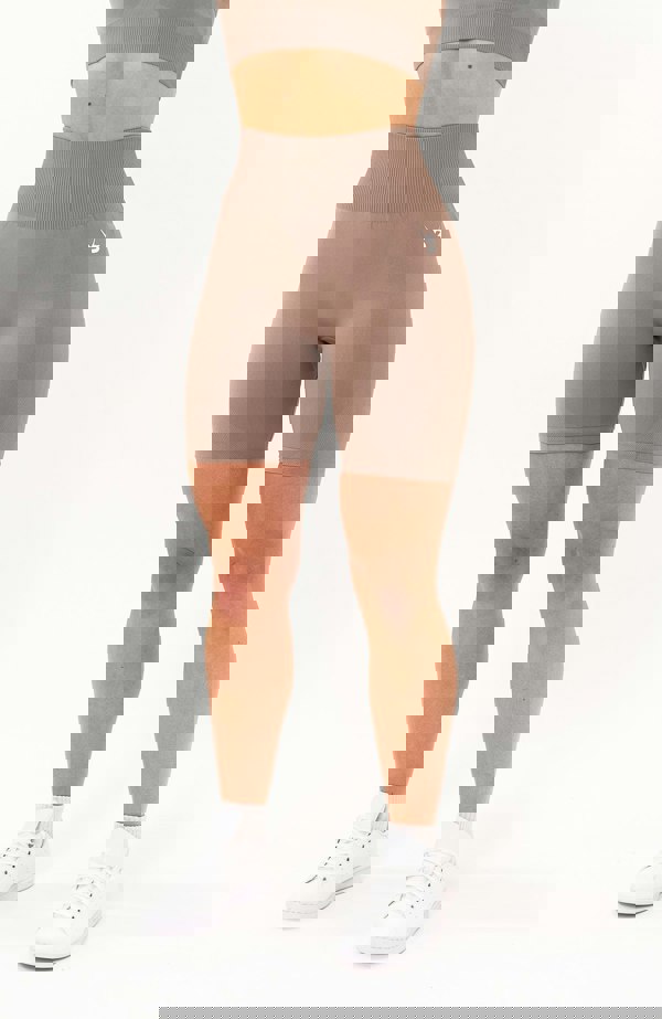 V3 Apparel Women's seamless Limitless high waisted cycle shorts in fawn – Squat proof 5 inch inseam leg bum enhancing shorts for Gym workouts training, Running, yoga, bodybuilding and bikini fitness.