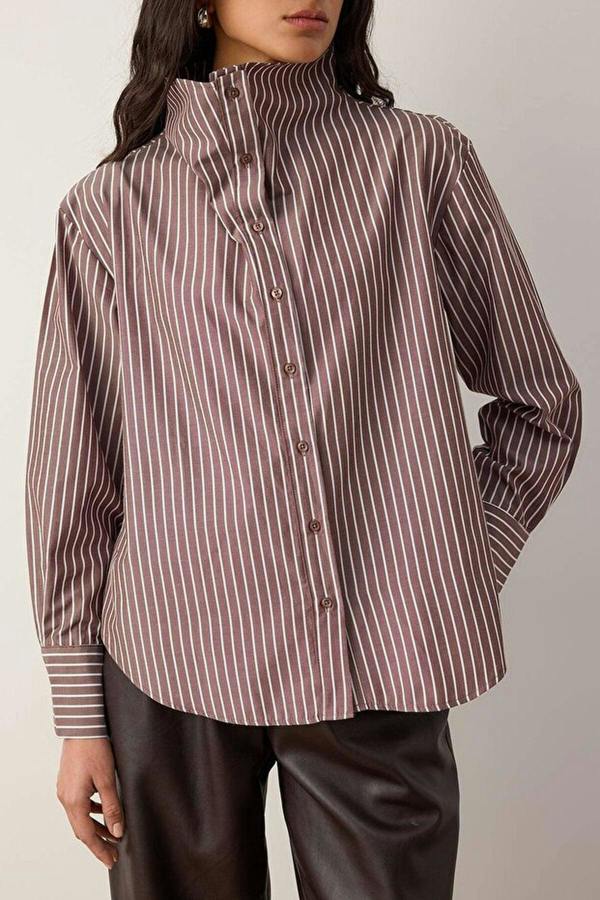 WOVCOR Collar Detail Off-Shoulder Shirt