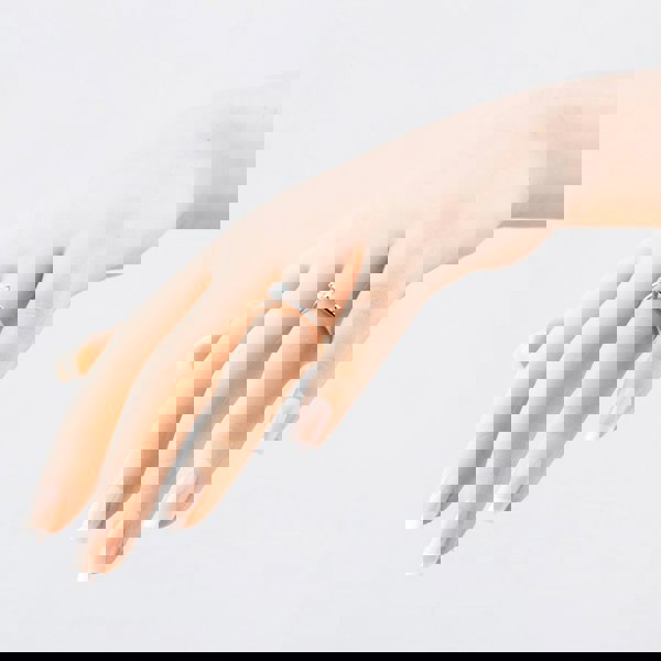 T. H. Baker 9ct White Gold Certified Lab Grown 0.50ct Oval Cut Diamond Shoulder Set Solitaire Ring LGR21614-50