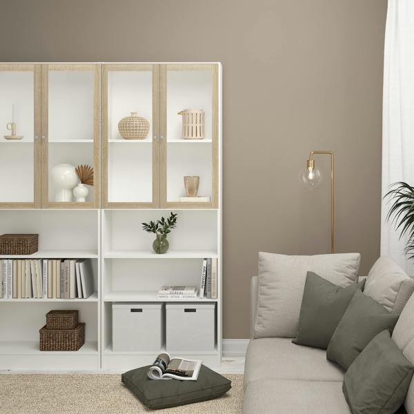 Furniture To Go Basic Tall Wide Display Cabinet in White (4 Shelves) with 2 Glass Oak Doors