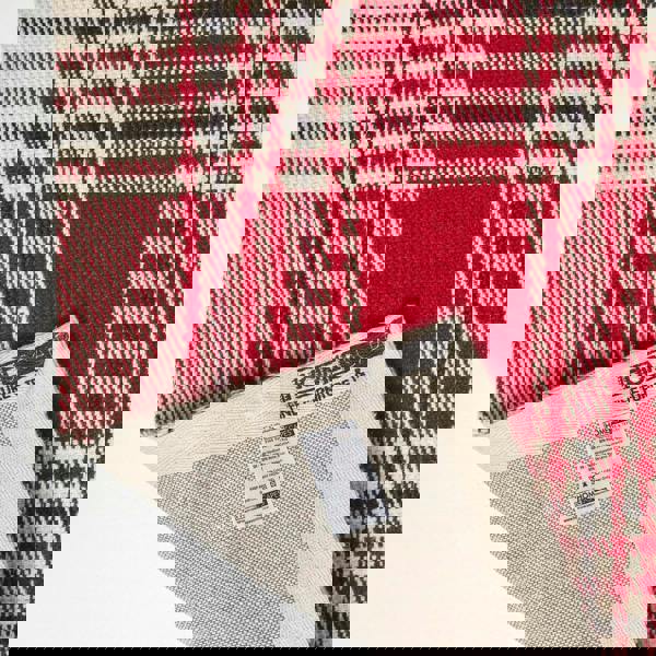 HOMESCAPES Walker Red Tartan Check Non-Slip 100% Wool Rug