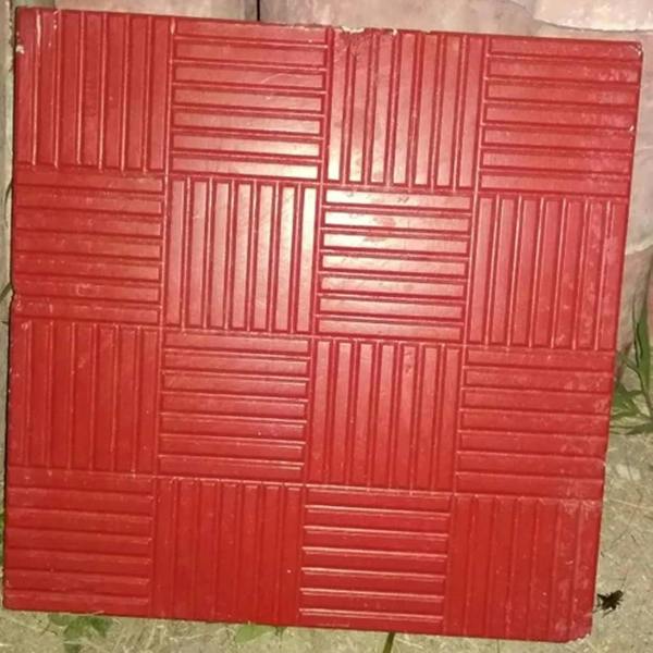 151 5X Step & Tile Red Paint Tin 180ml