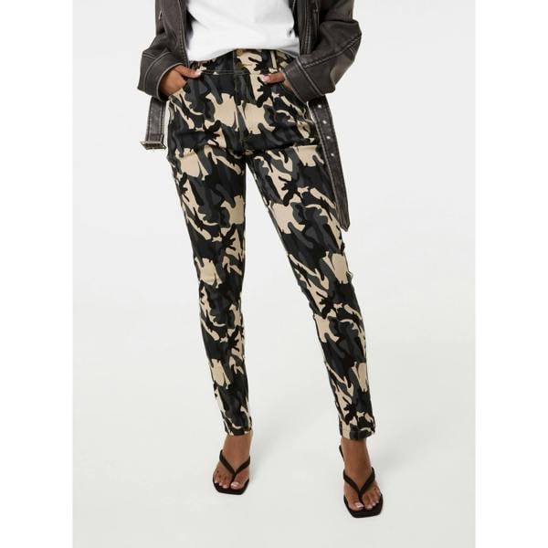 Pink Vanilla Camouflage Stretch Skinny Jeans