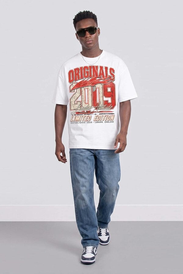 London Attitude Originals 2009 Oversized Heavyweight Graphic T-Shirt in White