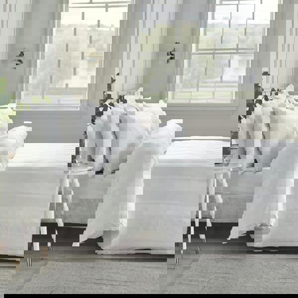 Catherine Lansfield So Soft Satin Stripe Duvet Cover Set White