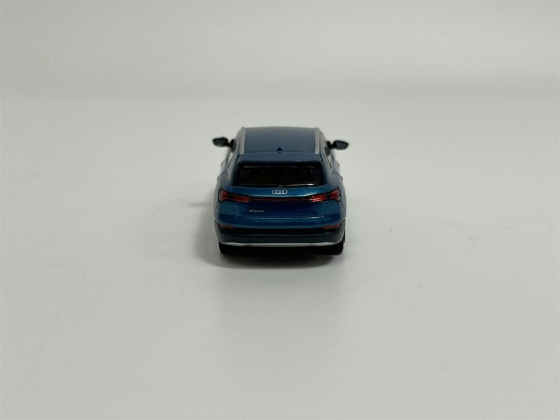 Minichamps Audi e tron 2020 Blue Metallic 1:87 Minichamps 870018220