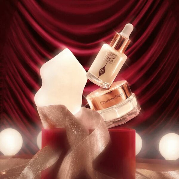 Charlotte Tilbury Charlotte's Iconic Magic Mini Christmas Skincare Gift Set