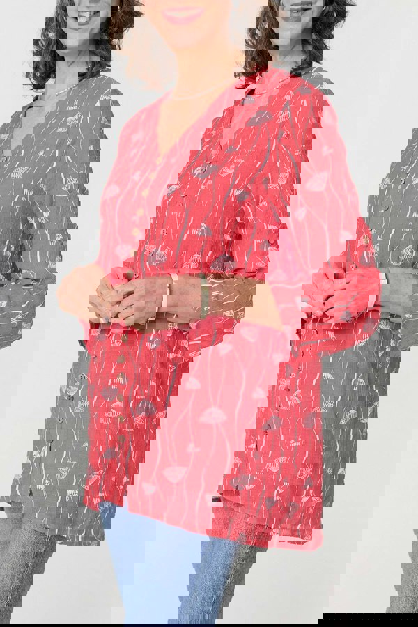 Red | Printed Curve Hem V-Neck Tunic Blouse
