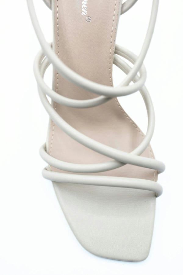 Linda Strappy Buckle Block High Heels - Beige