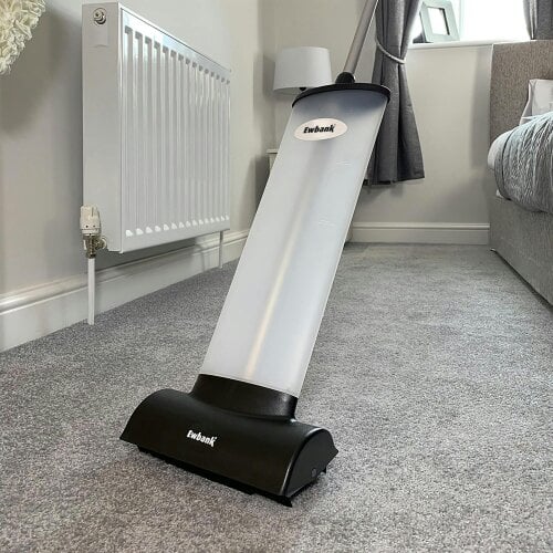 Ewbank EW0250 Manual Carpet Shampooer Lightweight Upright Carpet And Upholstery Cleaner 2 Litre Capacity 500 Ml Shampoo Included