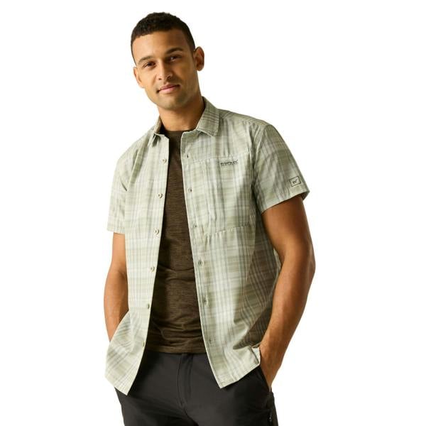 Regatta Mens Checked Insect Repellent Short-Sleeved Travel Shirt - Light Sage - 