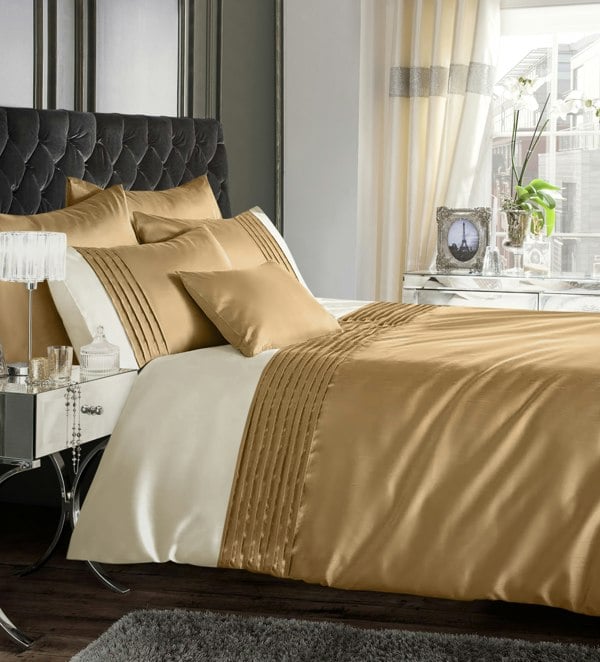 Intimates Faux Silk Finish Luxury Duvet Cover & Pillowcase Set, Chic Bedroom Decor