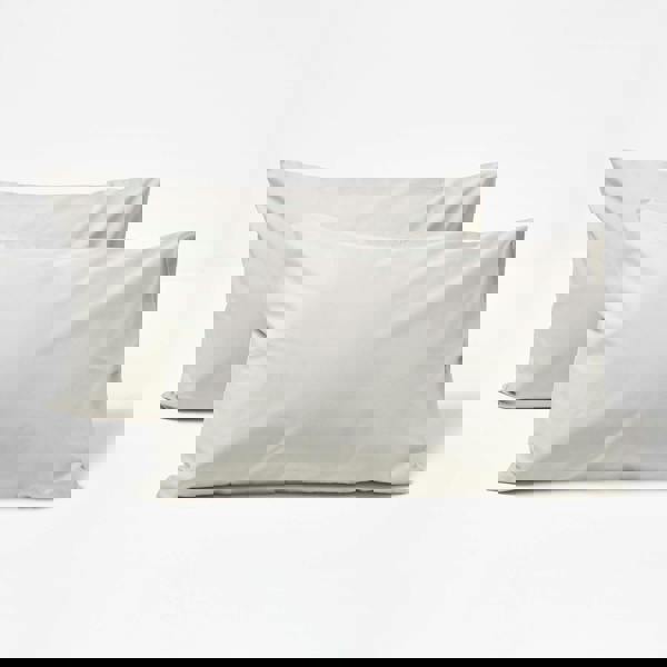 HOMESCAPES Crisp & Cool 200 TC Egyptian Cotton Percale Kids' Pillowcases – 40 x 60 cm, 2 Pack