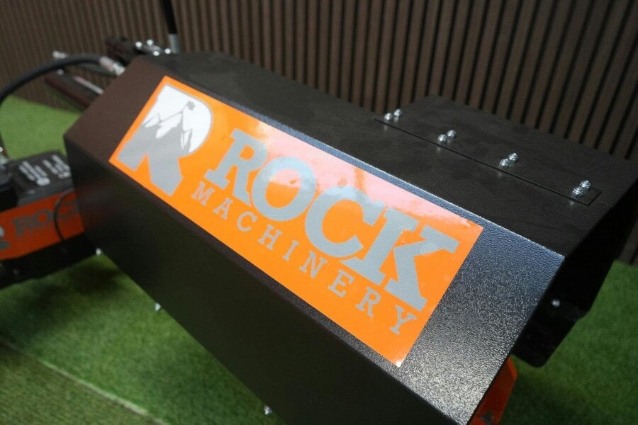 Rock Machinery Venom Li9 – 9 Ton Lithium-Ion Log Splitter