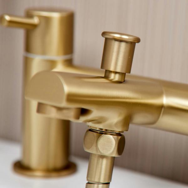 Flode Runn | Bath Shower Mixer | Including Handset and Holder | Brushed Brass