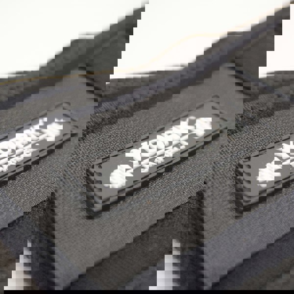 Adjustable stabilised knee support with York Barbell logo