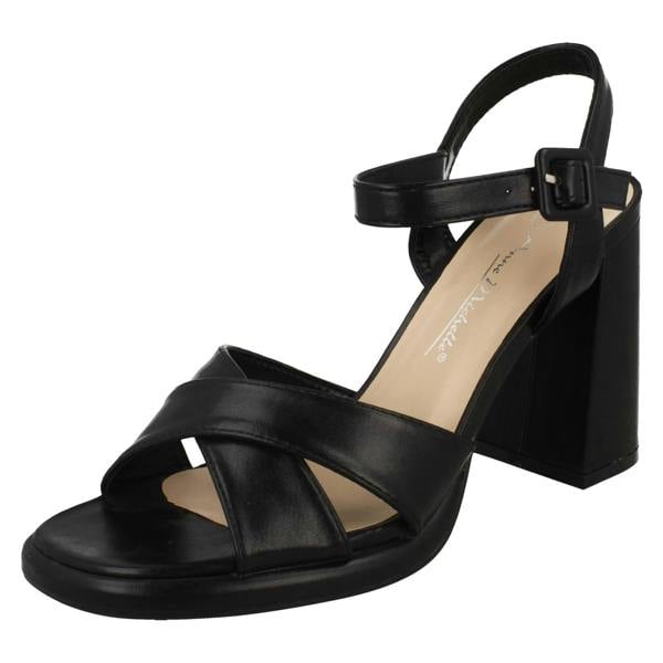 Anne Michelle Ladies Anne Michelle Chunky Heeled X Strap Mule Sandal F12049