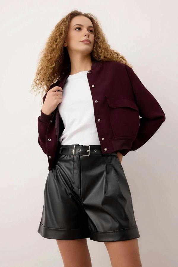 WOVCOR Belted Leather Short
