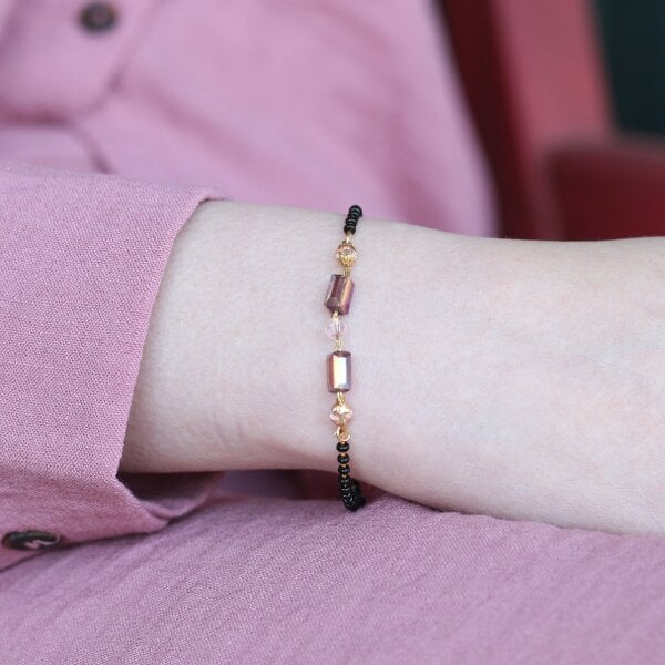 The Colourful Aura Minimalistic Black Beaded Crystal Slim Mangalsutra bracelet