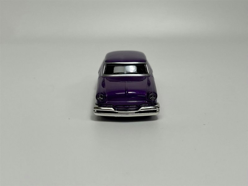 Mini GT Lincoln Capri Hot Rod 1954 Purple Metallic LHD 1:64 Scale MGT00757L