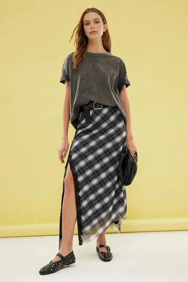 WOVCOR Elastic Skirt with Argyle Pattern & Tulle Lace Detail