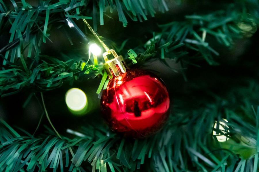 4ft to 6ft Pre-Lit Pop-Up Christmas Tree with Warm White LEDs and Red Baubles image 8