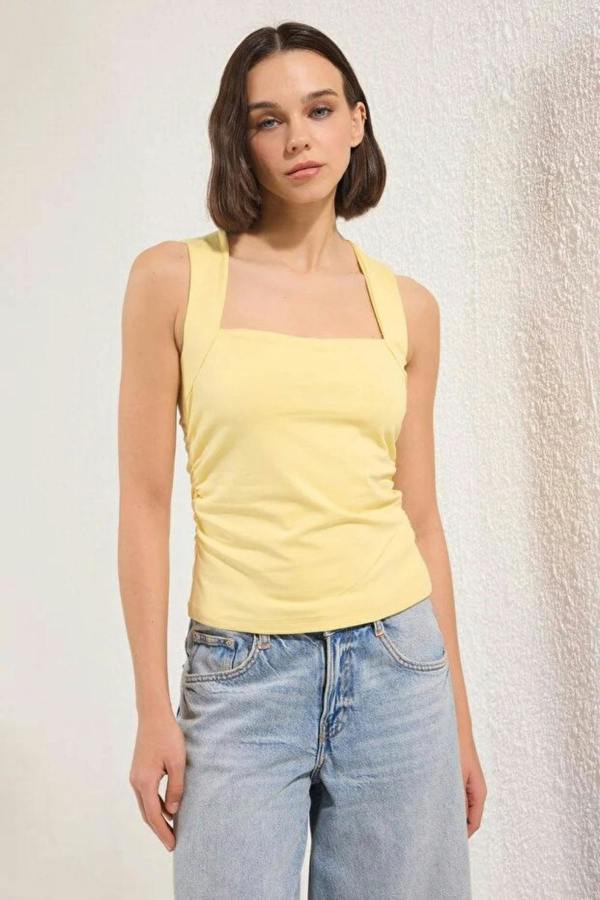 Hoxton Gal Plain Square-Neck Ruched Fitted Stretch Knit Blouse