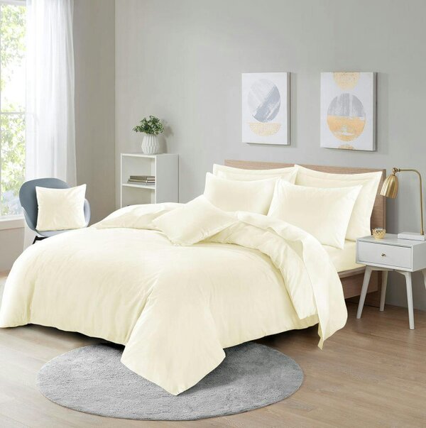 Night Zone Polycotton Duvet Cover Set – Plain Dyed Easy Care Bedding with Pillowcases