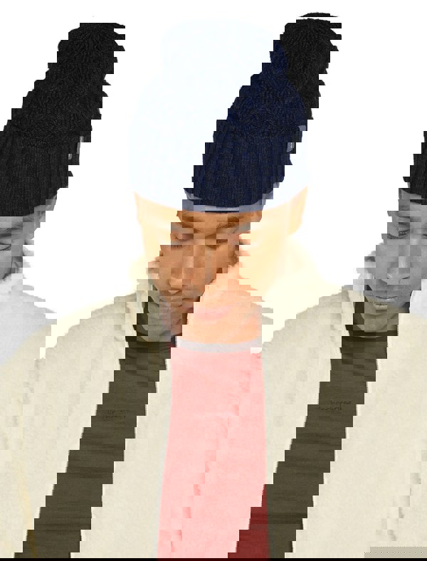 Icebreaker Unisex Merino Wool Vela Cuff Cable Knit Beanie {IC-105237}