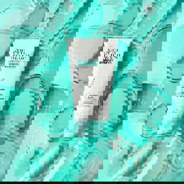 Super Facialist Clear Skin Pore Clarity Exfoliator 150 ml