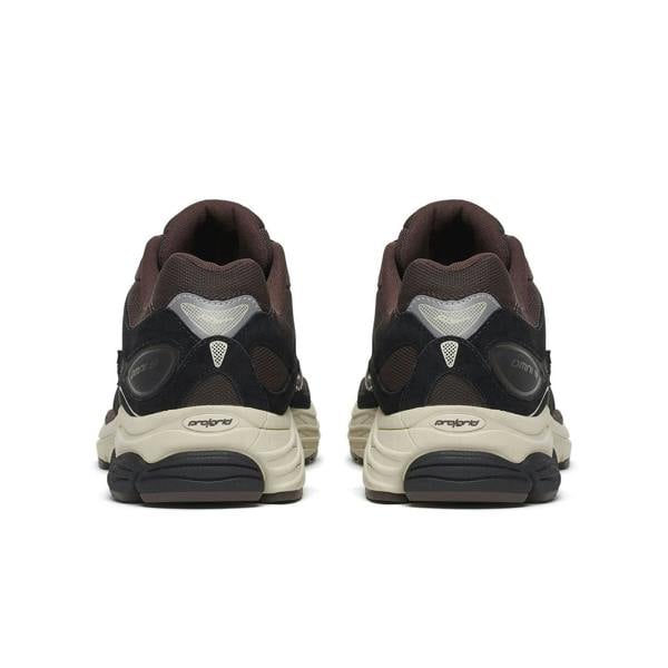 Saucony Originals Saucony Pro Grid Omni 9 Suede Trainers