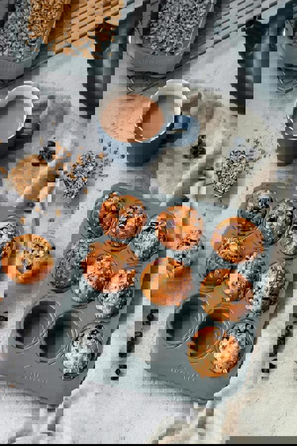 MasterClass Smart Ceramic 5-Piece Stackable Bakeware Set with Chemical-Free Non-Stick