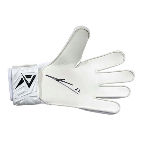 Unbranded David Raya signed goalkeeper glove — Goalkeeper glove framing