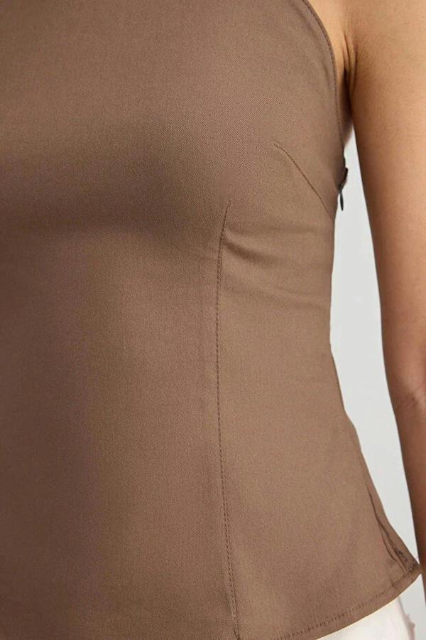 WOVCOR Thin-strapped Woven Blouse