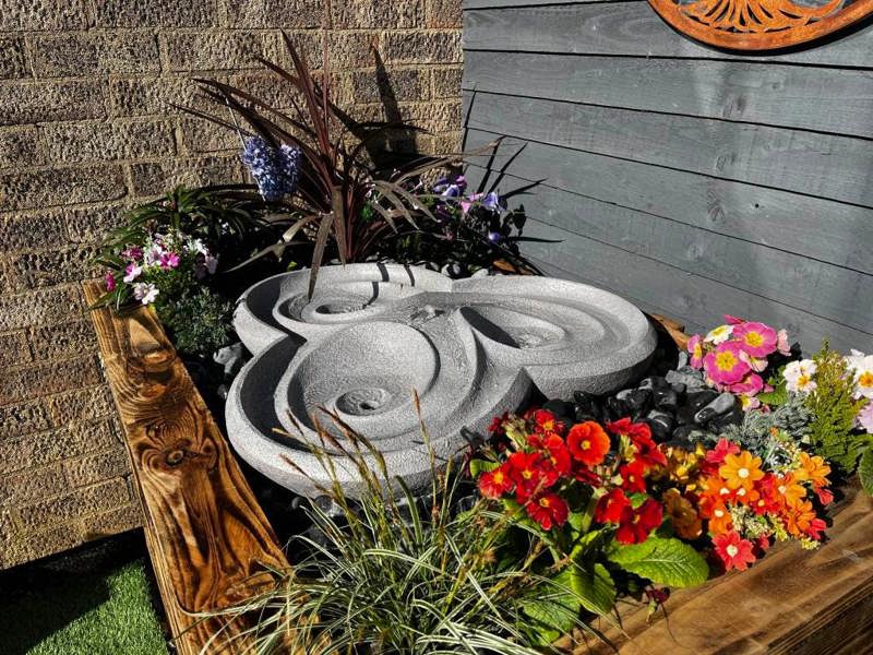 Tranquillity Water Features Dropa Stone Contemporary Water Feature