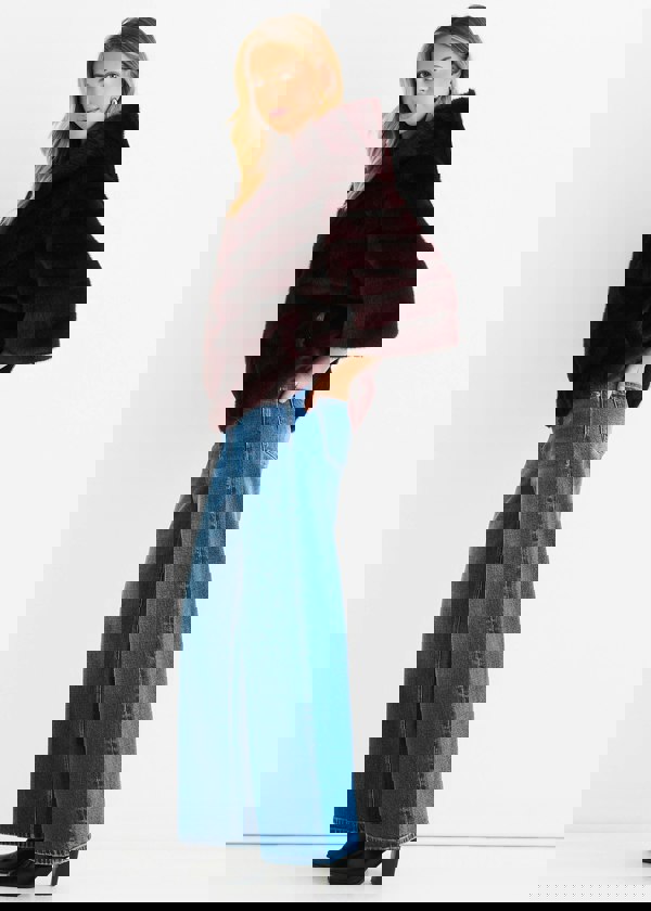 Gini London Burgundy Hooded Chevron Faux Fur Cape Jacket