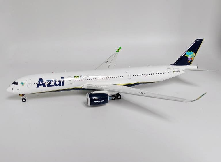 MCSlots Azul Linhas Aereas Brasileiras Airbus A350-941 PR-AOW 1:200 IF359AD0523