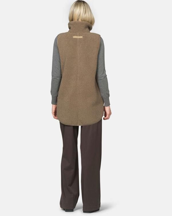 Ilse Jacobsen Long Pile Womens Gilet - Greige 105 | CHO | Designer Womens Pile Gilets