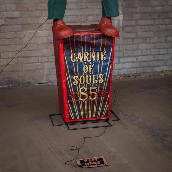 Samuel Alexander 6ft (72 Inch) Tall Servo Carnival Barker Halloween Animatronic with Glowing Digi-Eyes