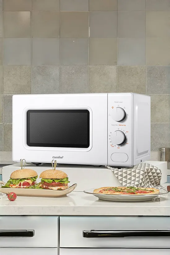 Living and Home 700W 20L Countertop Microwave Oven with Dual Knob