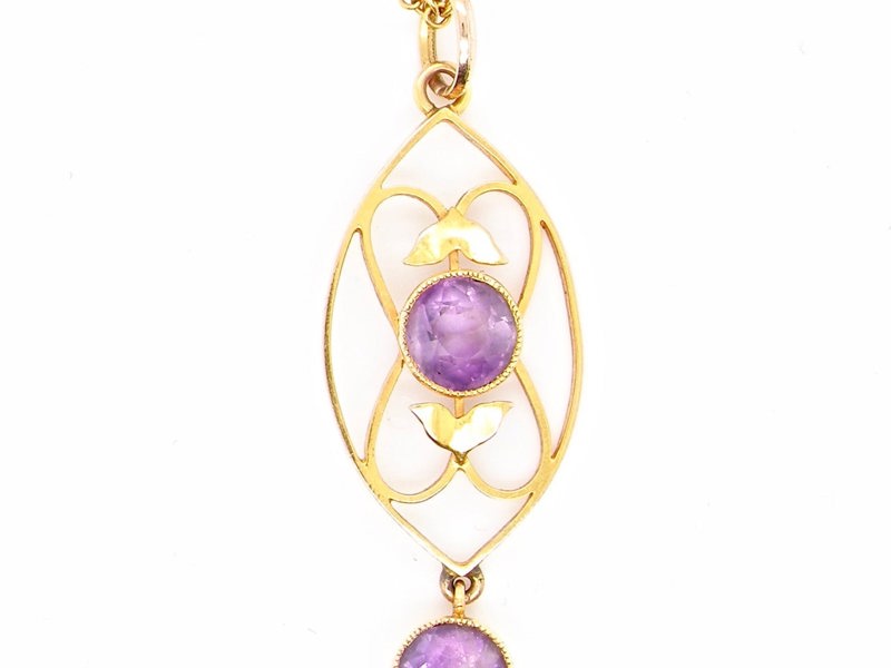 Vintage Tom An Edwardian amethyst pendant