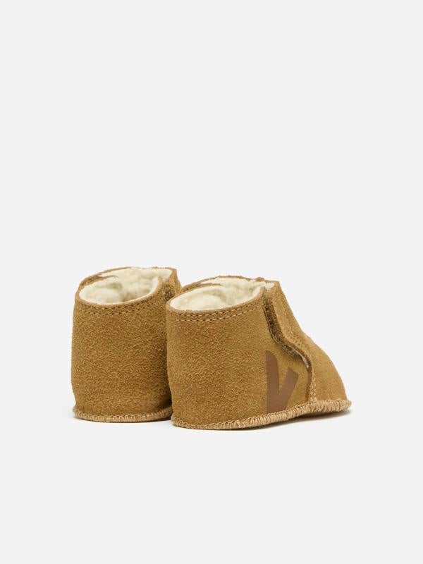 VEJA6006_BROWN_3