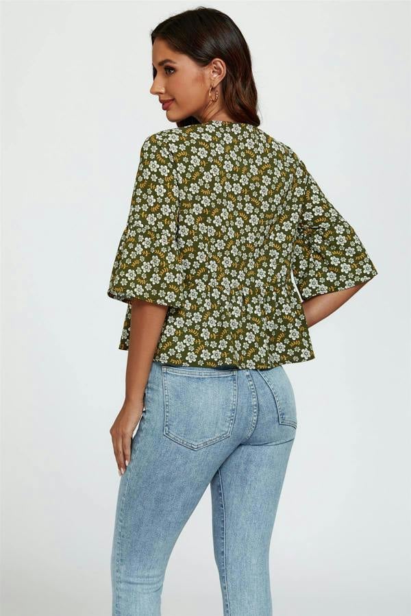 FS Collection Floral Print Short Sleeves Crop Top In Olive