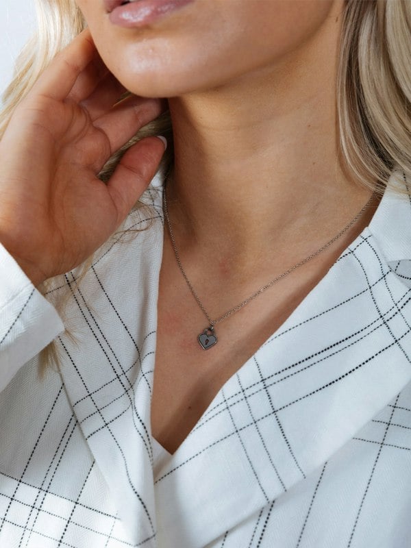 SVNX Heart Keyhole Necklace in Silver Colour
