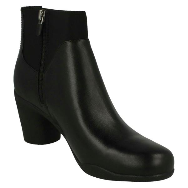 Clarks Ladies Clarks Smart Ankle Boots Un Rosa Mid